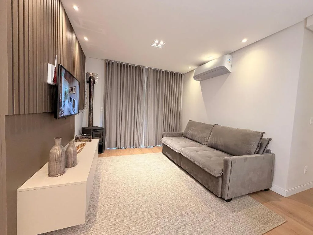 Apartamento frente Av Osvaldo Aranha Centro Canela, Canela, na 345 Av Osvaldo Aranha em Canela/RS — foto 33