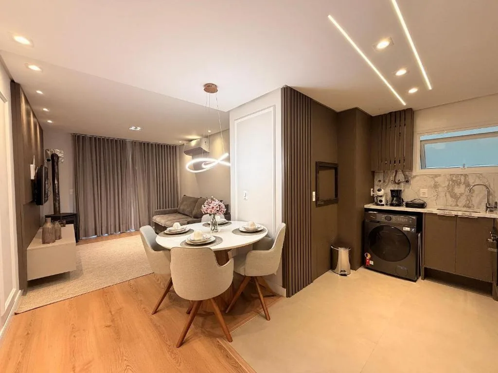 Apartamento frente Av Osvaldo Aranha Centro Canela, Canela, na 345 Av Osvaldo Aranha em Canela/RS — foto 42