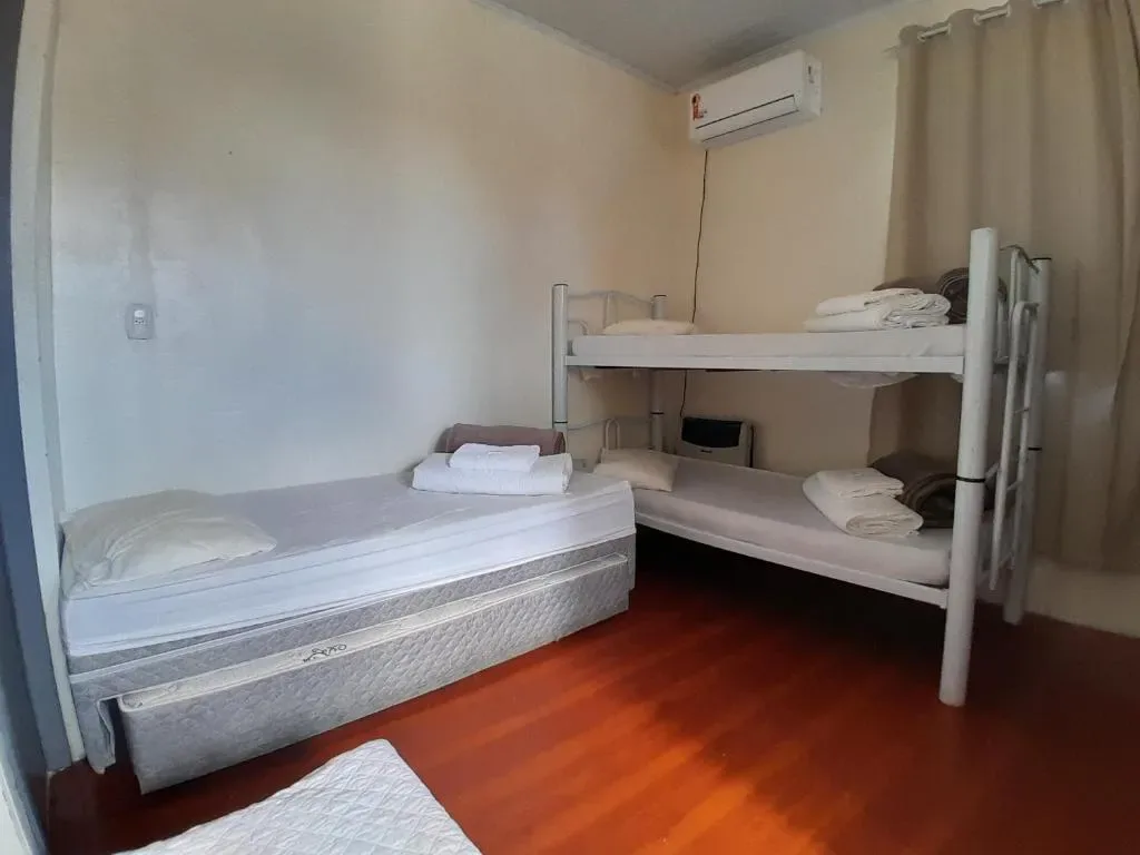 Casa de Pedra Mineira, Canela, na Av. Visconde de Mauá, 445. em Canela/RS — foto 14