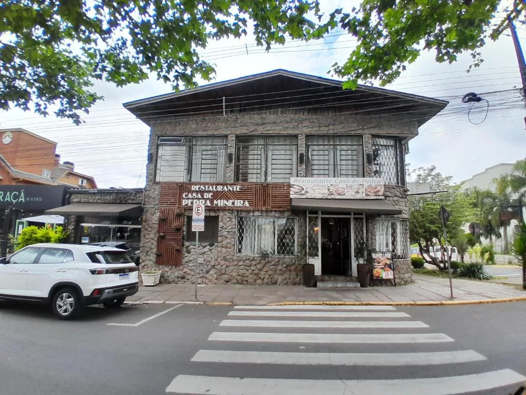 Casa de Pedra Mineira, Canela, na Av. Visconde de Mauá, 445. em Canela/RS — foto 20