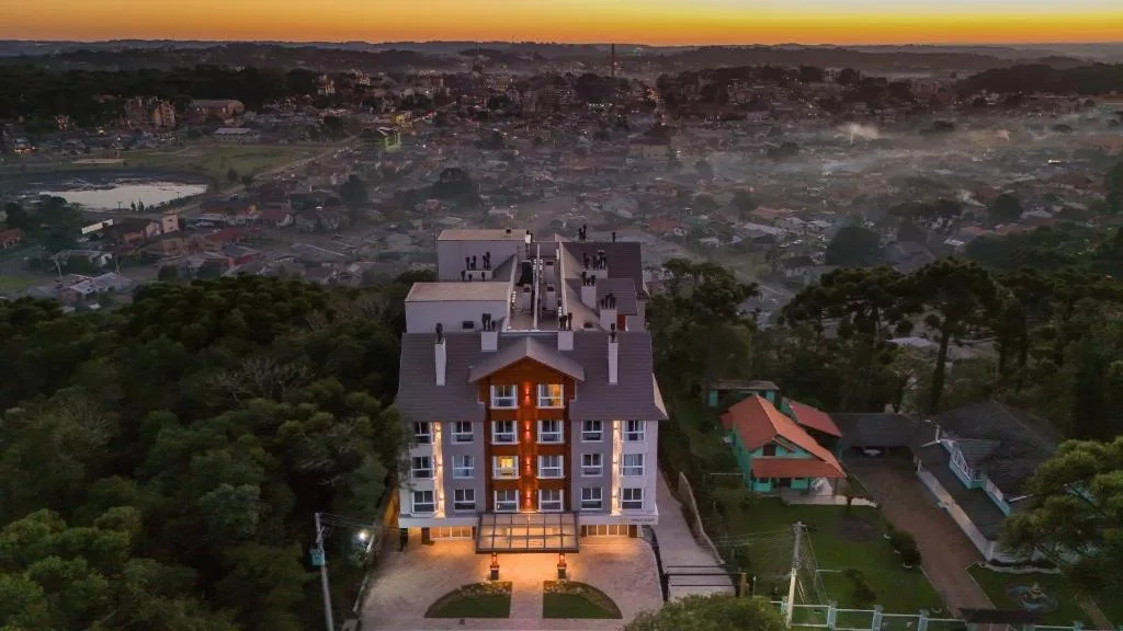 Lindo Flat no Serra Class com Piscina e Sauna, Canela, na Rua Minas Gerais em Canela/RS — foto 44