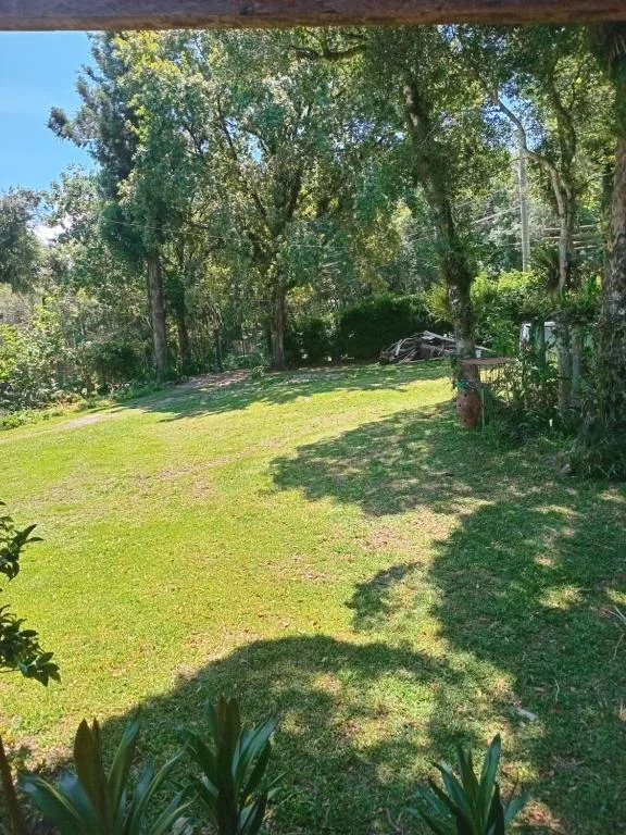 CHALÉ ALPINO RAIZ TODO MOBILIADO COM 2 QUARTOS COZINHA SALA BANHEIRO NATUREZA 2 KM centro de Canela rs, Canela, na Rua Cezare Vaccari 1100 Alpes Verdes Casa em Canela/RS — foto 5