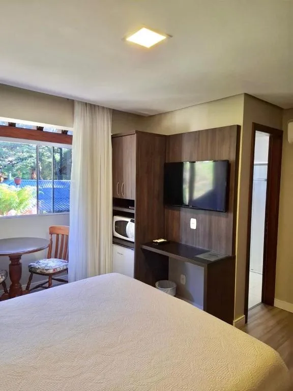 Residencial Jardim dos Pinheiros 279, Canela, na R. Pedro Luiz de Oliveira em Canela/RS — foto 4