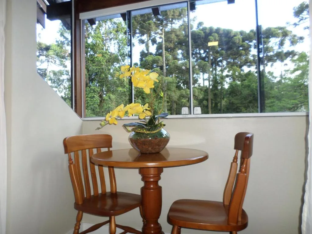 Residencial Jardim dos Pinheiros 279, Canela, na R. Pedro Luiz de Oliveira em Canela/RS — foto 34