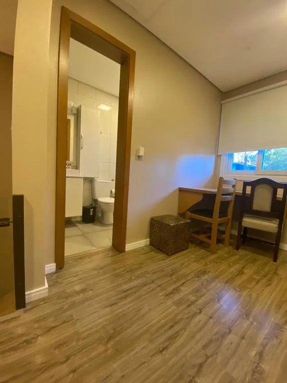 Casa11 triplex no centro , Próximo da igreja de pedra, Canela, na Rua Teixeira Soares em Canela/RS — foto 26