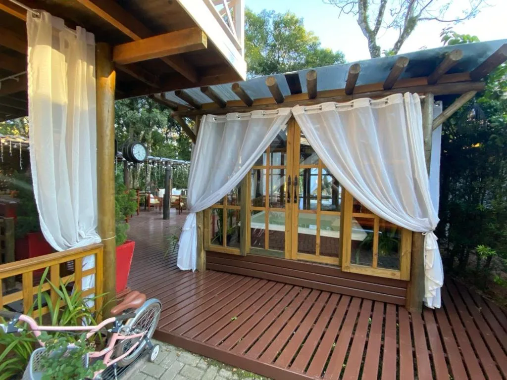 Chales Spa Exclusive - Localizado Proximo do Centro, Canela, na Rua Godofredo Raimundo, 319 Casa, bairro Eugenio Ferreira em Canela/RS — foto 32