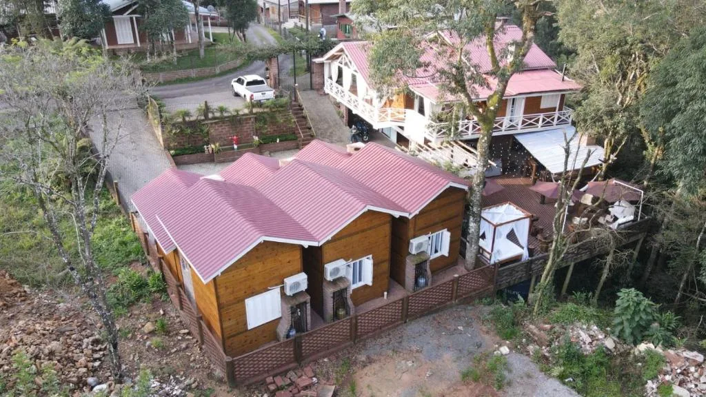 Chales Spa Exclusive - Localizado Proximo do Centro, Canela, na Rua Godofredo Raimundo, 319 Casa, bairro Eugenio Ferreira em Canela/RS — foto 46
