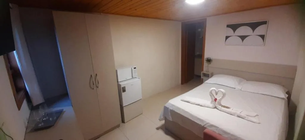 Recanto da Maria Vitoria - Apartamento 01, Canela, na Rua Berlim em Canela/RS — foto 2