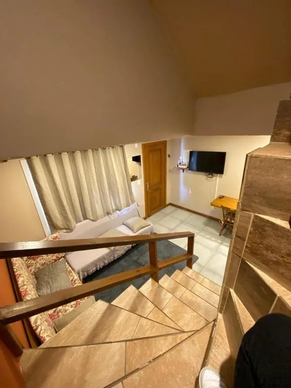 Casa12 Triplex no centro , próximo a Cátedra de pedra, Canela, na Rua Teixeira Soares em Canela/RS — foto 5