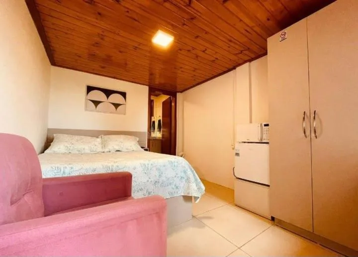 Recanto da Maria Vitoria - Apartamento 02, Canela, na Rua Berlim, 34 em Canela/RS