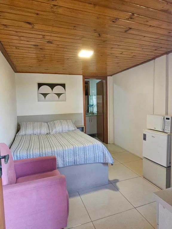 Recanto da Maria Vitoria - Apartamento 02, Canela, na Rua Berlim, 34 em Canela/RS — foto 2
