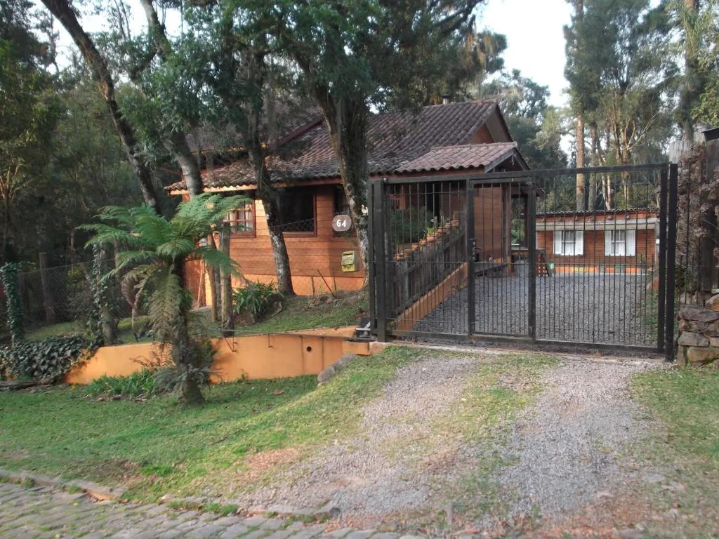 Cabanas El Polista, Canela, na Rua Tio Filintro, 64 Jardim dos Pinheiros II em Canela/RS