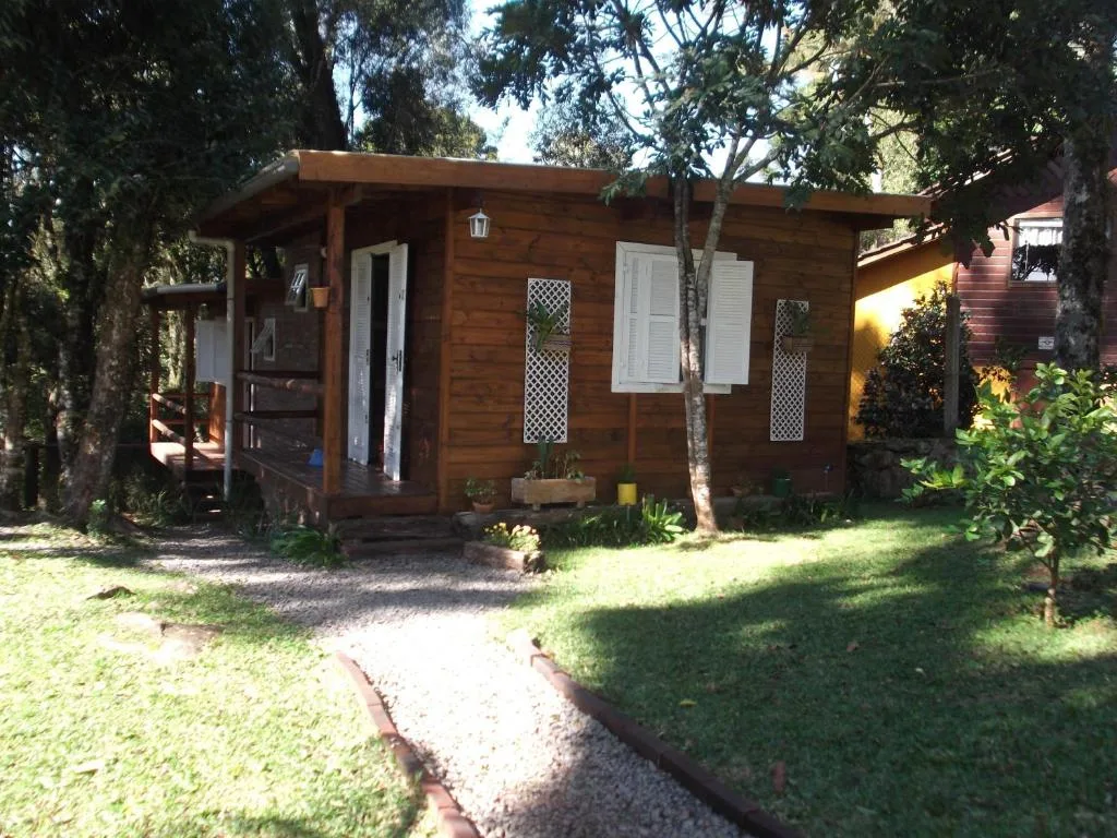 Cabanas El Polista, Canela, na Rua Tio Filintro, 64 Jardim dos Pinheiros II em Canela/RS — foto 15