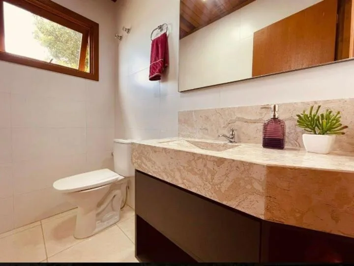 Recanto da Maria Vitoria - Casa 01, Canela, na Rua Berlim em Canela/RS — foto 23