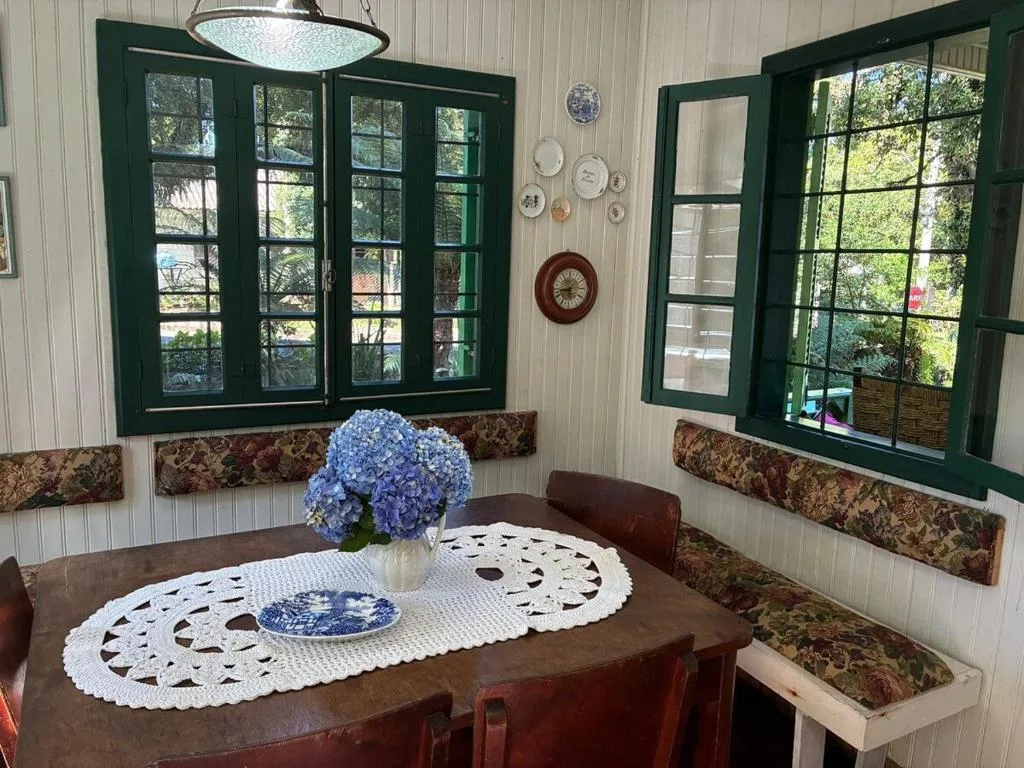 Chalet 3 quartos and Garden up to 6 people, Canela, na Rua Argentina em Canela/RS — foto 12