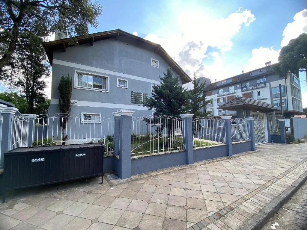 Casa triplex ampla e aconchegante., Canela, na Rua Fernando Ferrari, 227 CASA em Canela/RS — foto 24