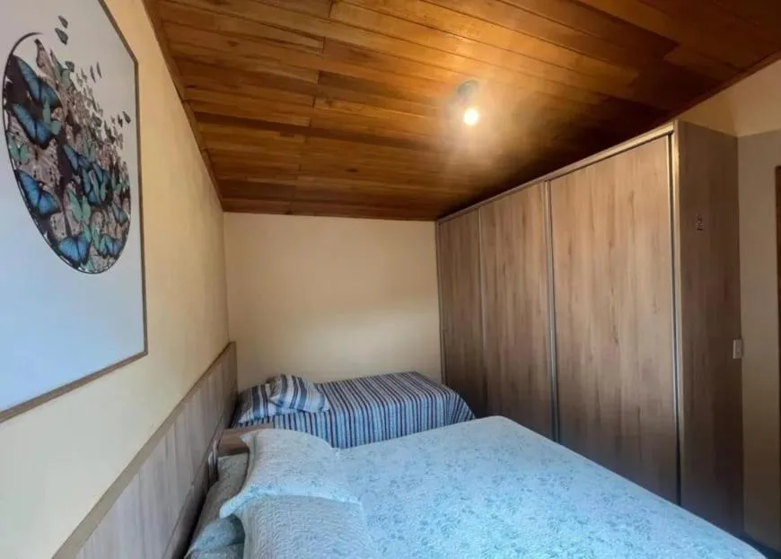 Recanto da Maria Vitoria - Casa 02, Canela, na Rua Berlim em Canela/RS — foto 2