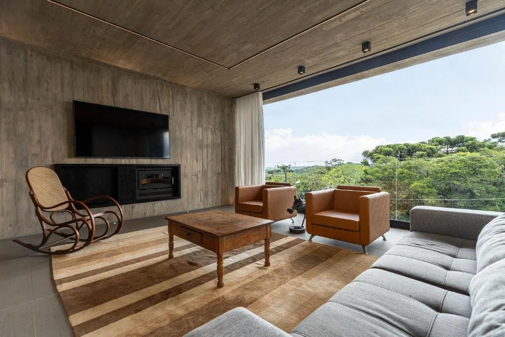 Casa Cave by Achei, Canela, na 90 R. Rodolfo Schilieper em Canela/RS — foto 5