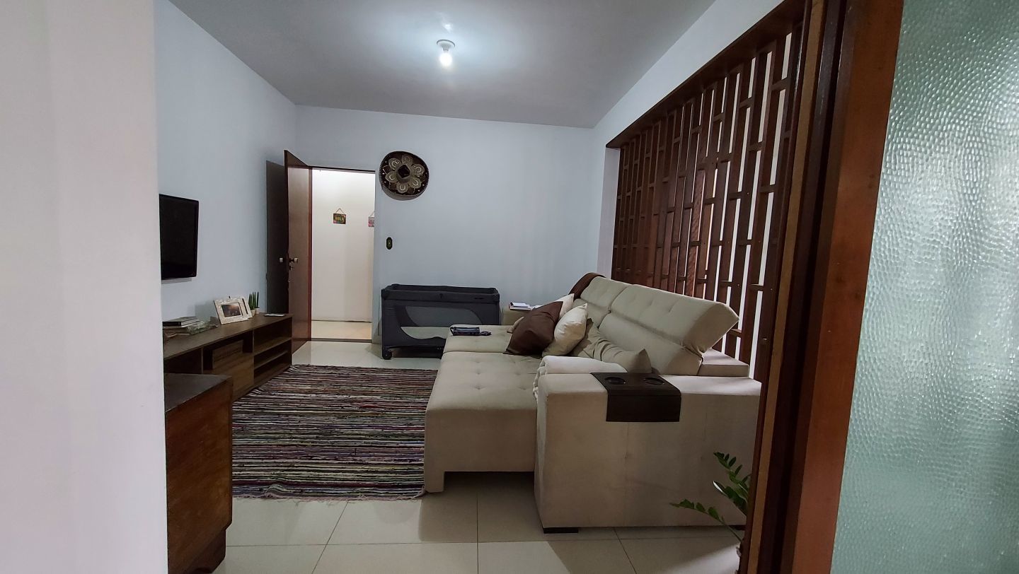 Linda Casa Mobiliada no Bairro Figueira em Urussanga-SC — foto 27