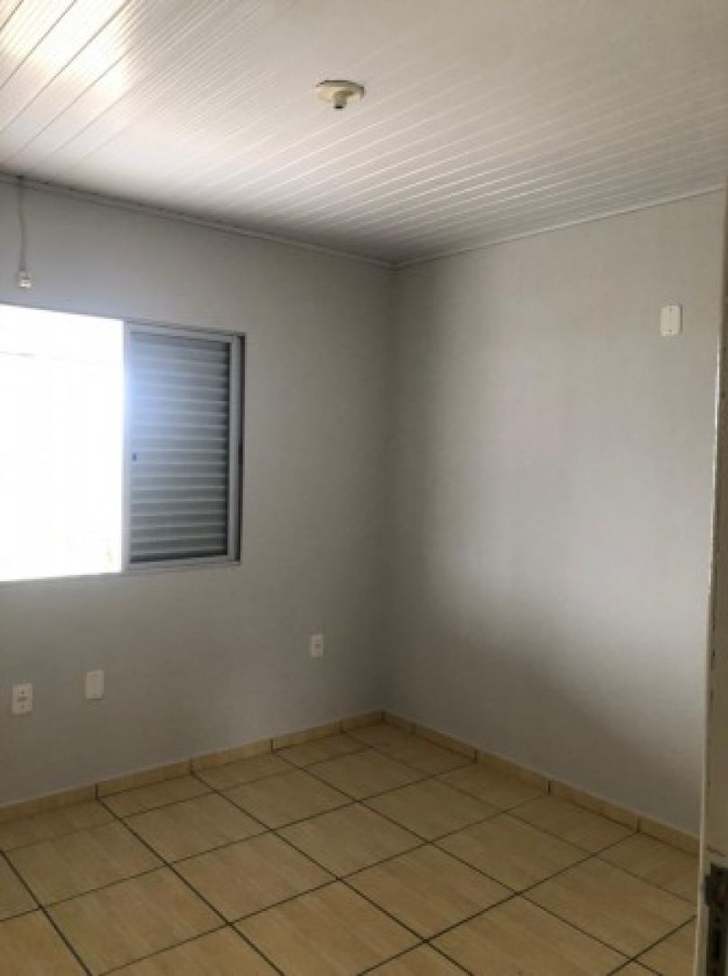 Casa com 2 dormitórios para alugar no bairro Sumaré em Lauro Muller — foto 11