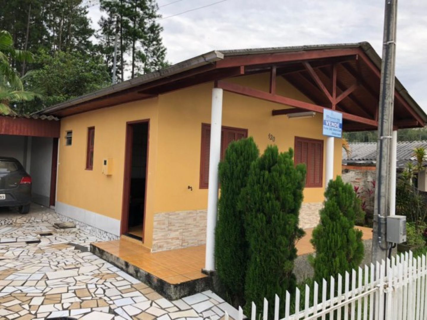 Casa à venda no Km 01 em Lauro Muller/SC