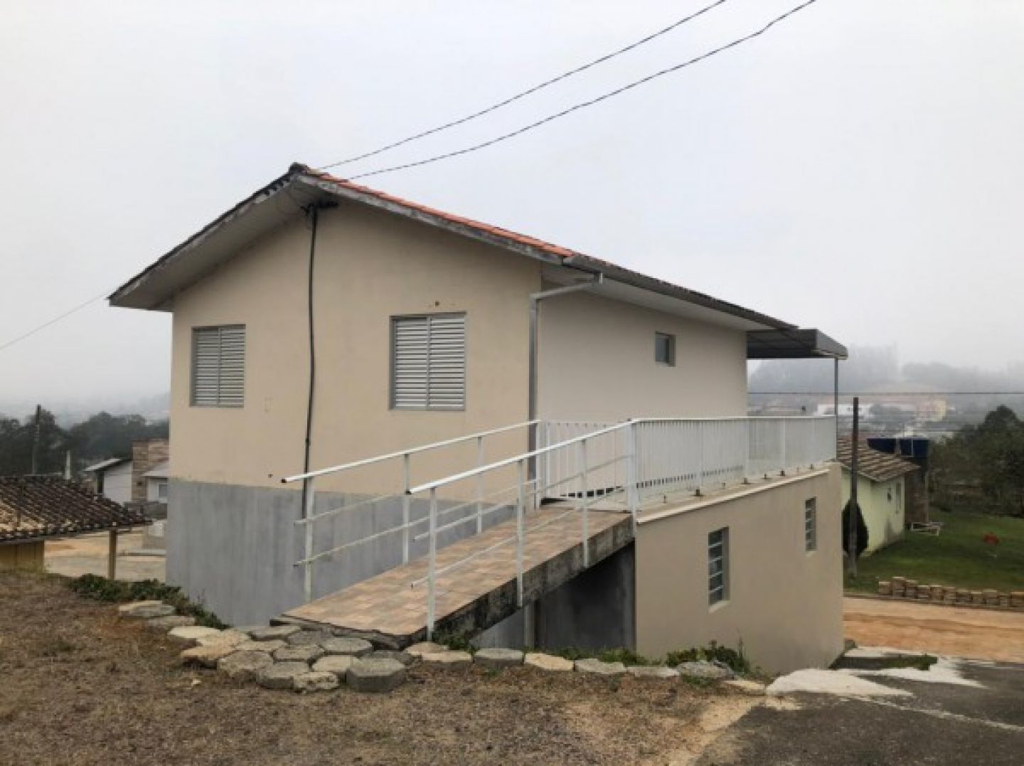 Casa com 2 dormitórios para alugar no bairro Sumaré em Lauro Muller