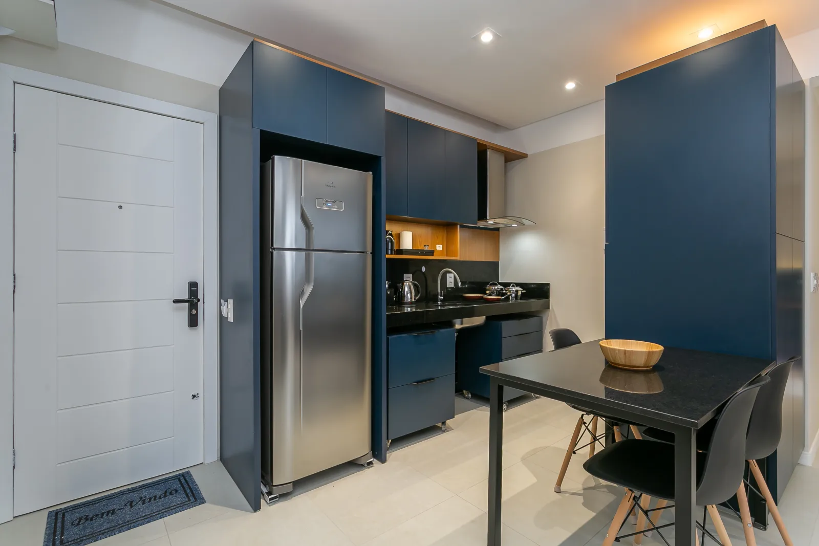 Excelente Studio mobiliado com móveis planejados de primeira Porteira fechada — foto 4