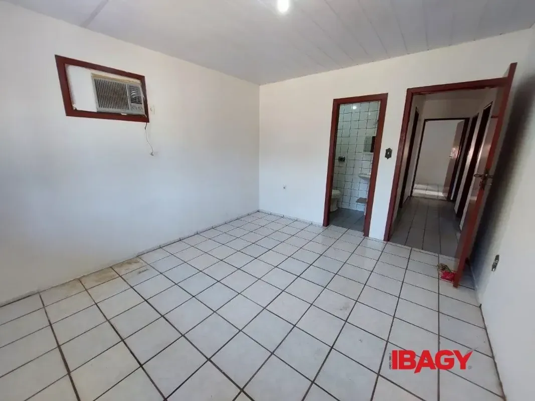 Casa para alugar com 131 m², 3 quartos, 2 banheiros, 1 vaga — foto 8