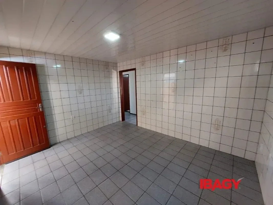 Casa para alugar com 131 m², 3 quartos, 2 banheiros, 1 vaga — foto 17