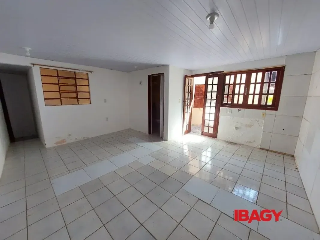 Casa para alugar com 131 m², 3 quartos, 2 banheiros, 1 vaga — foto 21