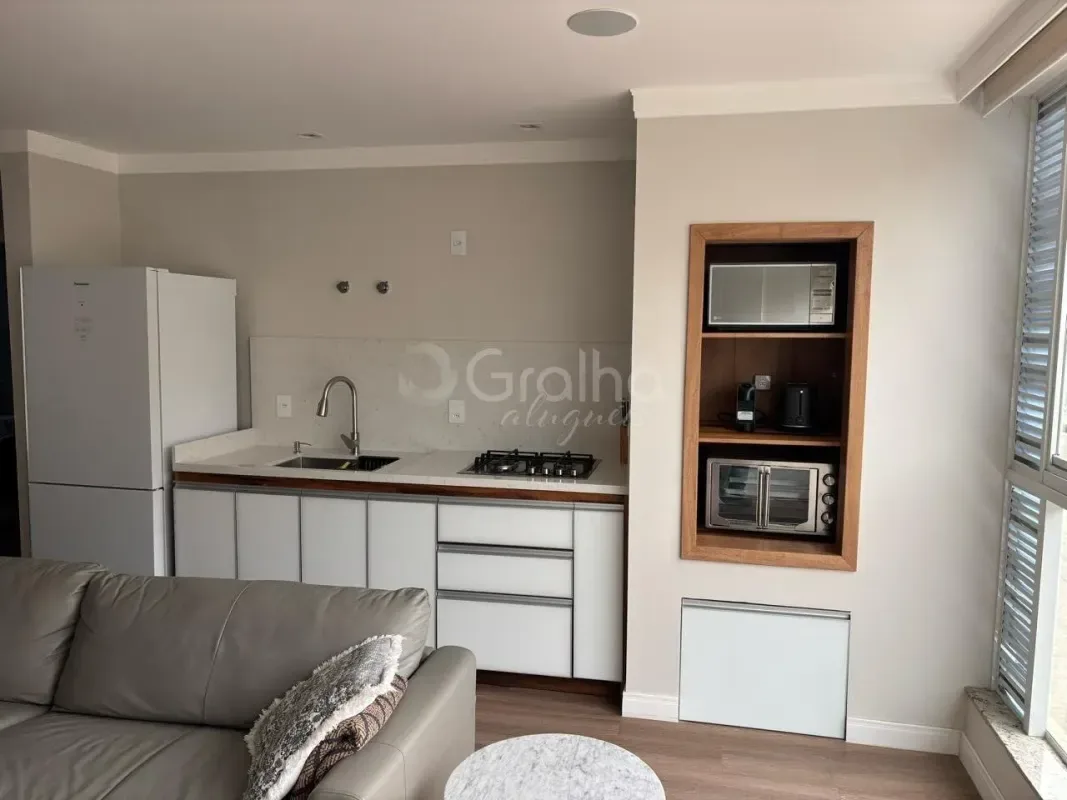 Apartamento para alugar com 74 m², 2 quartos, 2 banheiros, 1 vaga — foto 2