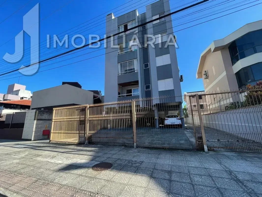 Apartamento para alugar com 39 m², 1 quarto, 1 banheiro, 1 vaga — foto 2
