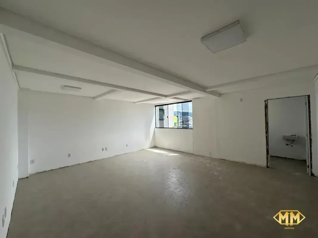 Sala/Conjunto para alugar com 42 m², 1 banheiro — foto 4