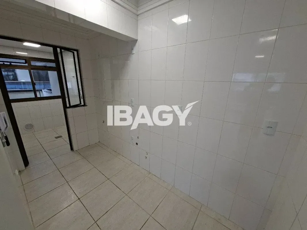 Apartamento para alugar com 102 m², 3 quartos, 1 banheiro, 2 vagas — foto 8