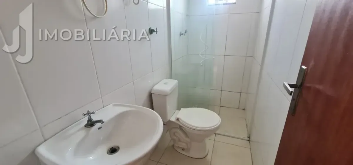 Apartamento para alugar com 80 m², 3 quartos, 1 banheiro, 1 vaga — foto 4