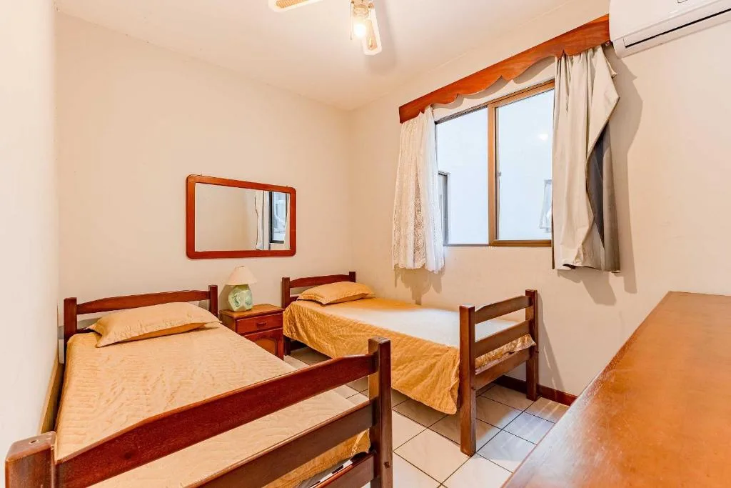 Apartamento a 70 Metros da Praia de Bombas, Bombinhas, na 40 R. Beija Flôr em Bombinhas/SC — foto 6