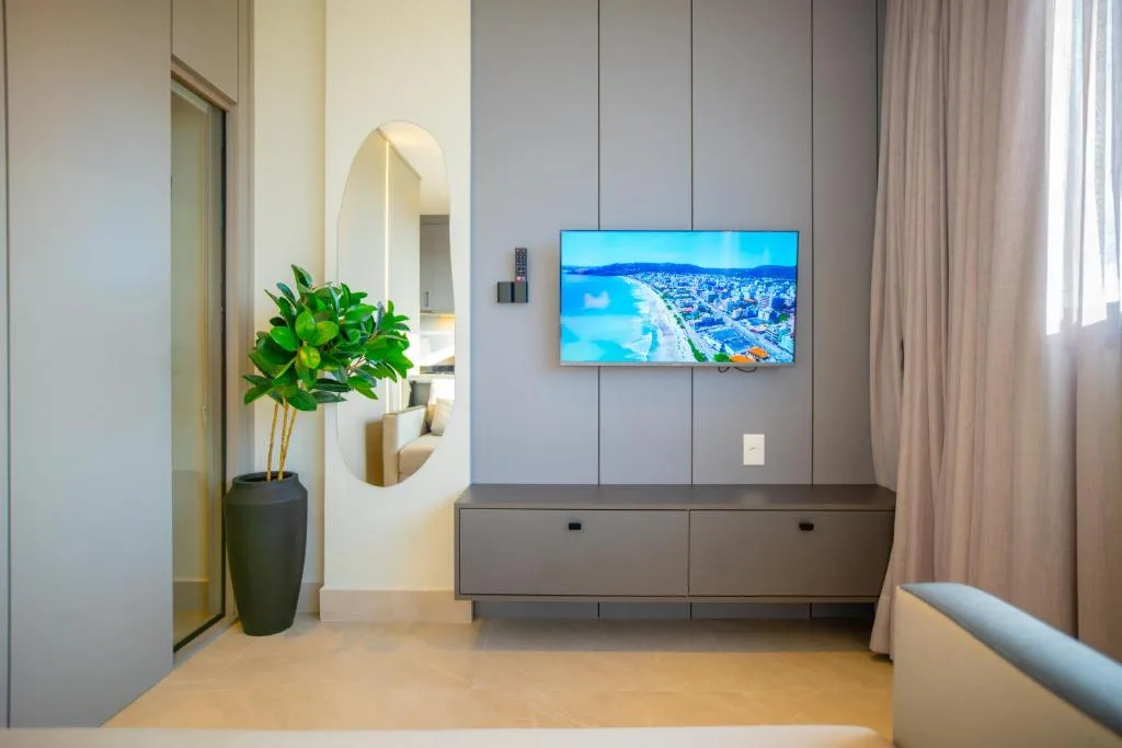 Elegance Bombinhas com Piscina Aquecida - Apartamento para 4 pessoas, Bombinhas, na Rua Lontra, 19 ap 305, ap 306, ap 307, ap em Bombinhas/SC — foto 2