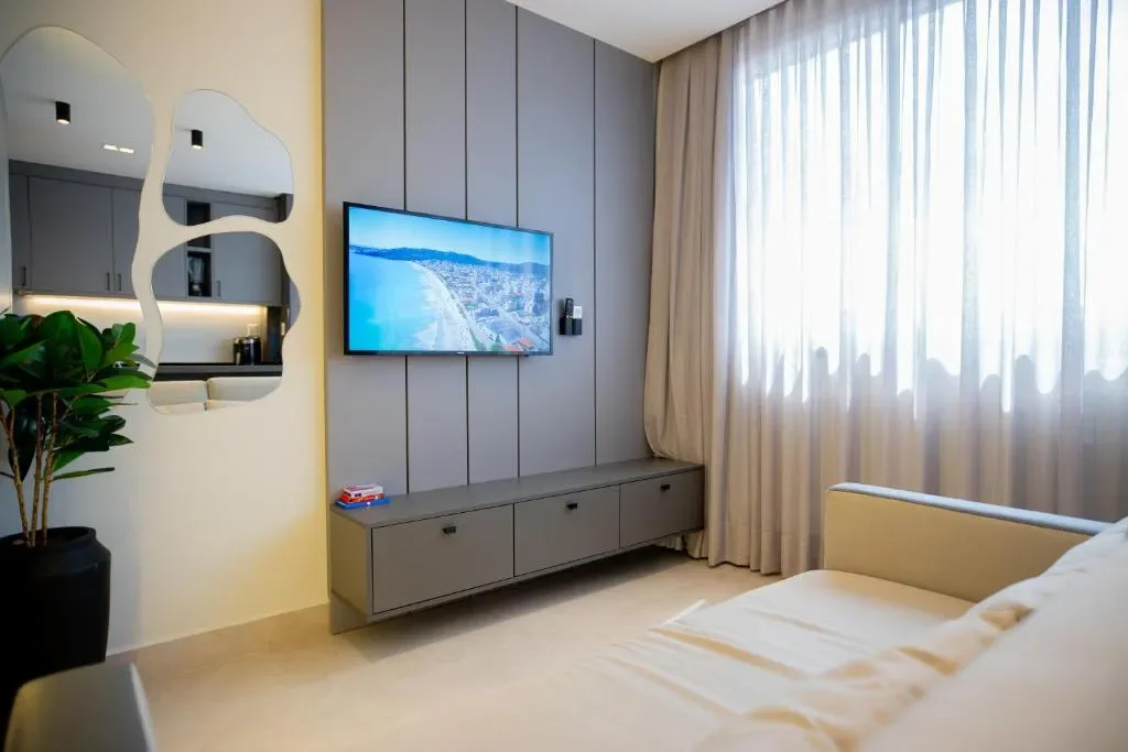 Elegance Bombinhas com Piscina Aquecida - Apartamento para 4 pessoas, Bombinhas, na Rua Lontra, 19 ap 305, ap 306, ap 307, ap em Bombinhas/SC — foto 19