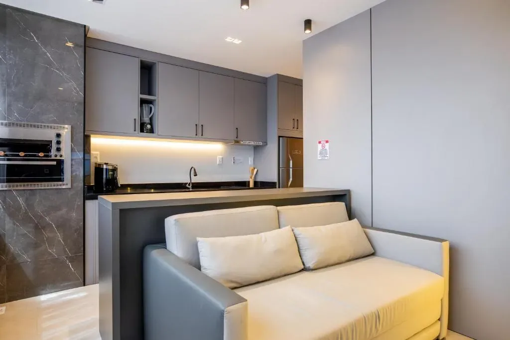 Elegance Bombinhas com Piscina Aquecida - Apartamento para 4 pessoas, Bombinhas, na Rua Lontra, 19 ap 305, ap 306, ap 307, ap em Bombinhas/SC — foto 23