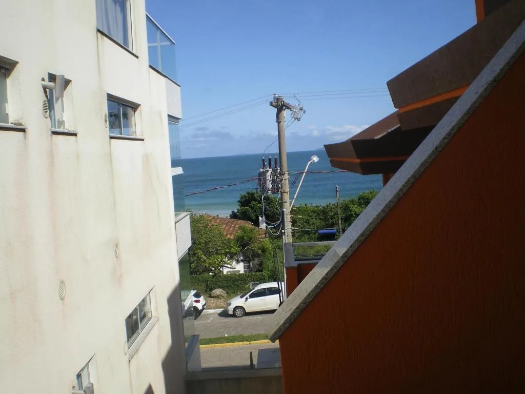 Praia de Quatro Ilhas a 50 metros do mar, Bombinhas, na Avenida Ilha do Arvoredo 40 Apto em Bombinhas/SC — foto 43