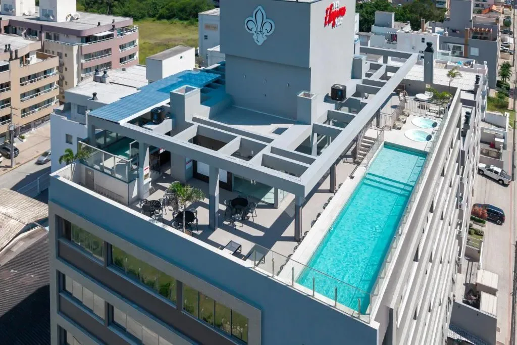 Elegance Bombinhas com Piscina Aquecida - Apartamento para 4 pessoas, Bombinhas, na Rua Lontra, 19 ap 305, ap 306, ap 307, ap em Bombinhas/SC — foto 49