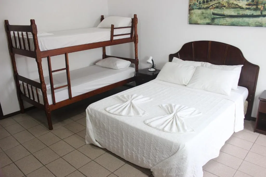 Hotel Bela Onda, Bombinhas, na Rua Ilha do Macuco em Bombinhas/SC — foto 22