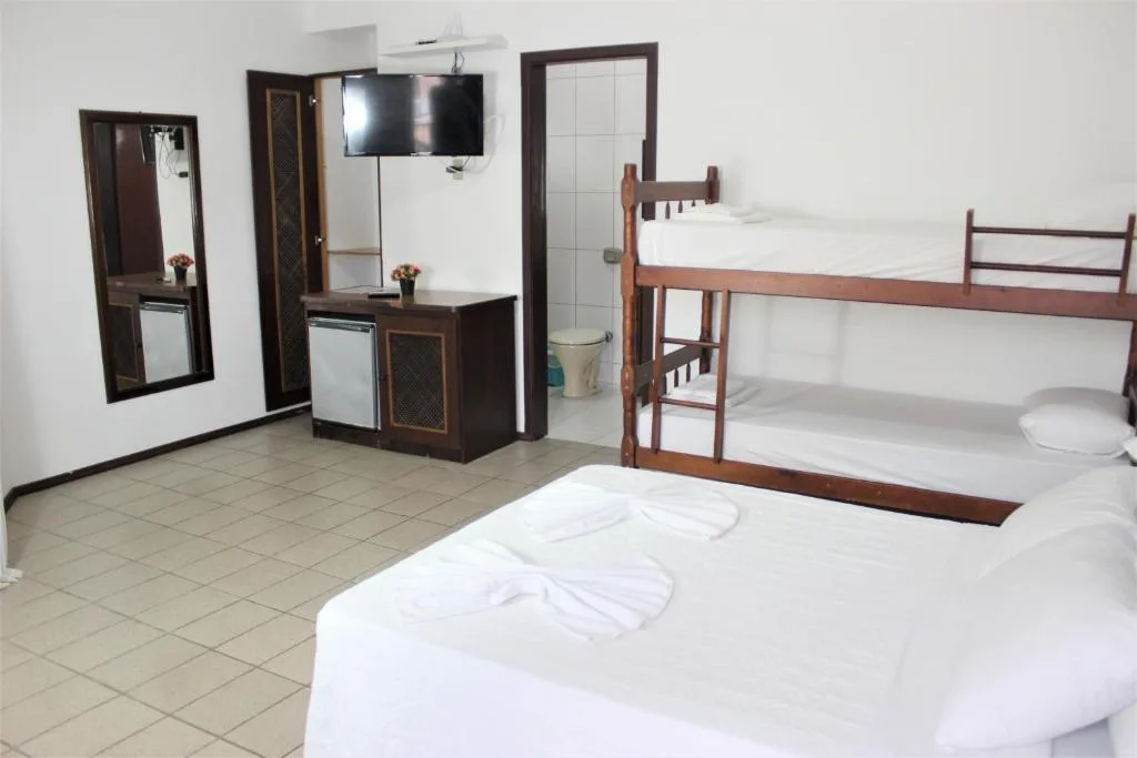 Hotel Bela Onda, Bombinhas, na Rua Ilha do Macuco em Bombinhas/SC — foto 23