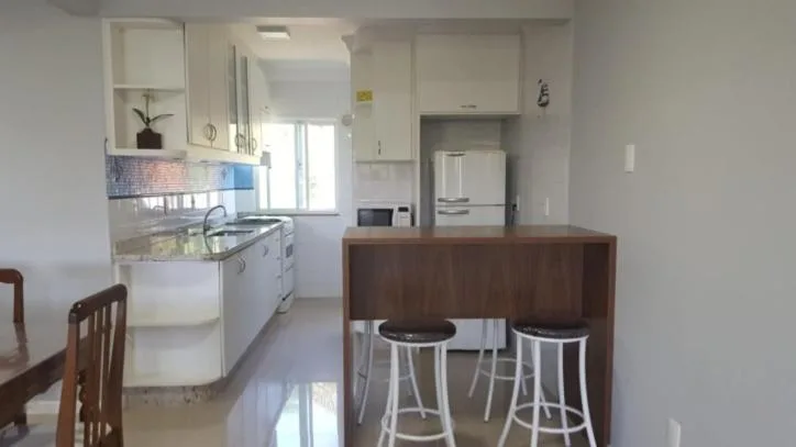 Praia de Bombinhas Res Solar das Bromélias, Bombinhas, na Avenida Vereador Manoel dos Santos 2018 Condominio Solar das Bromelias Apto em Bombinhas/SC — foto 6