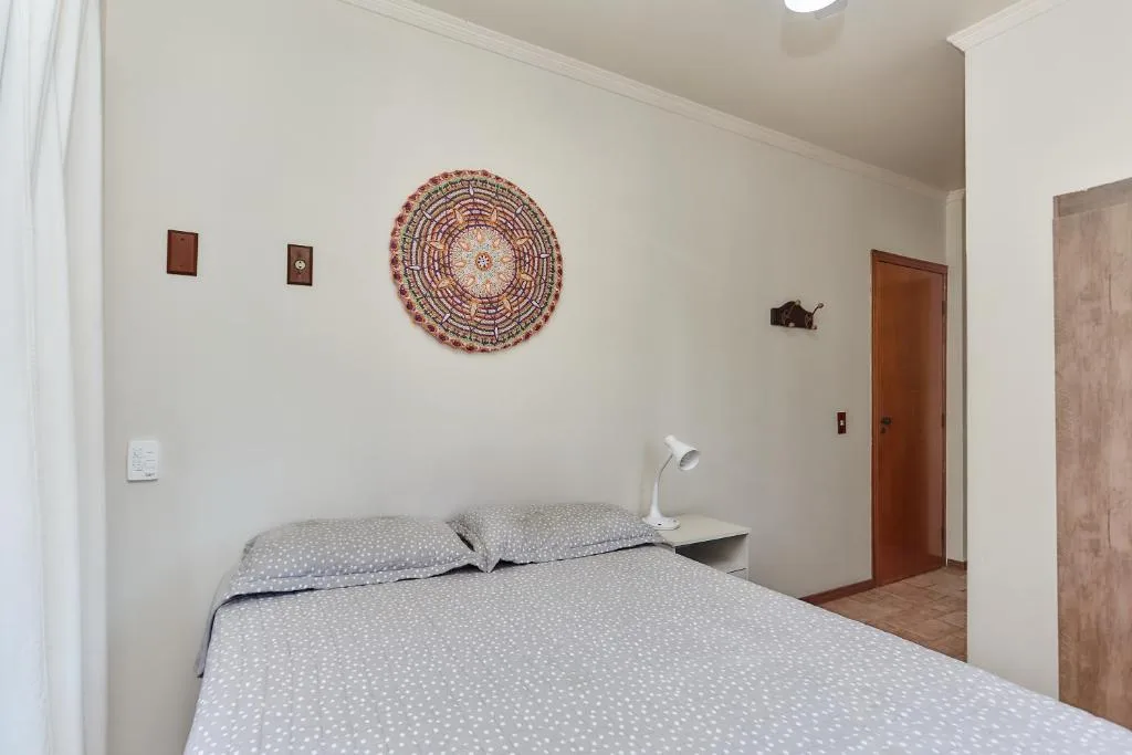 471 Apartamento sobrado com 02 suítes e piscina na área comum, Bombinhas, na 78 Rua Carpa Apto 04 Residencial Costa Esmeralda em Bombinhas/SC — foto 21