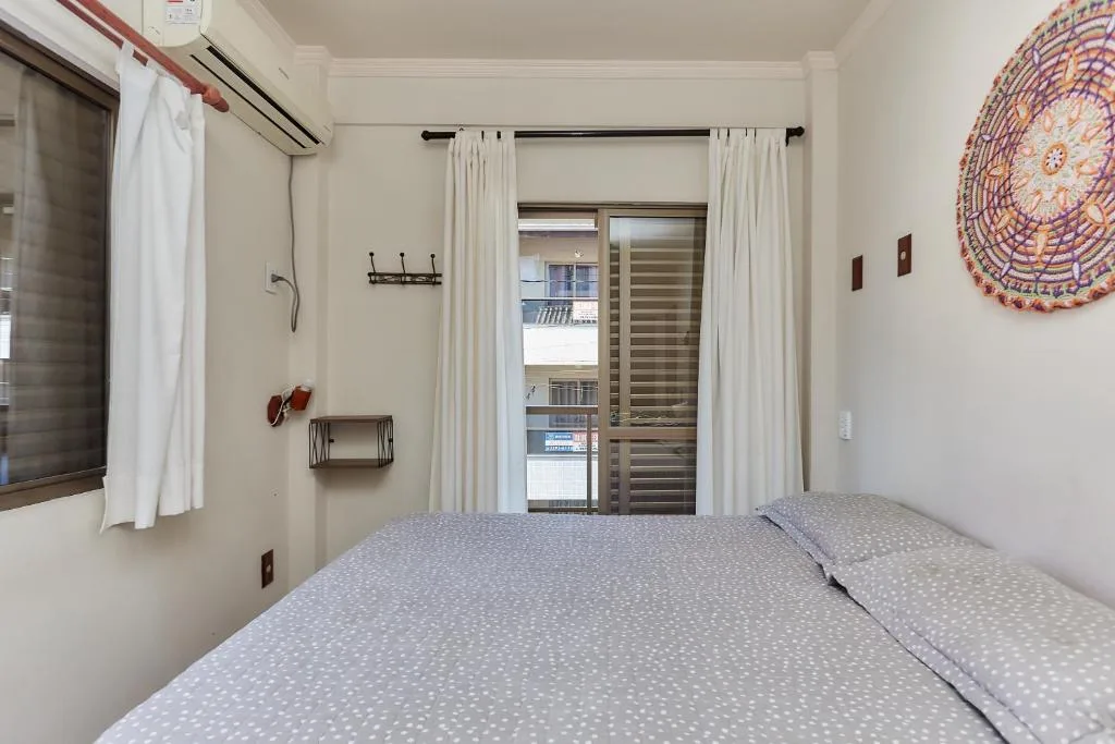 471 Apartamento sobrado com 02 suítes e piscina na área comum, Bombinhas, na 78 Rua Carpa Apto 04 Residencial Costa Esmeralda em Bombinhas/SC — foto 25