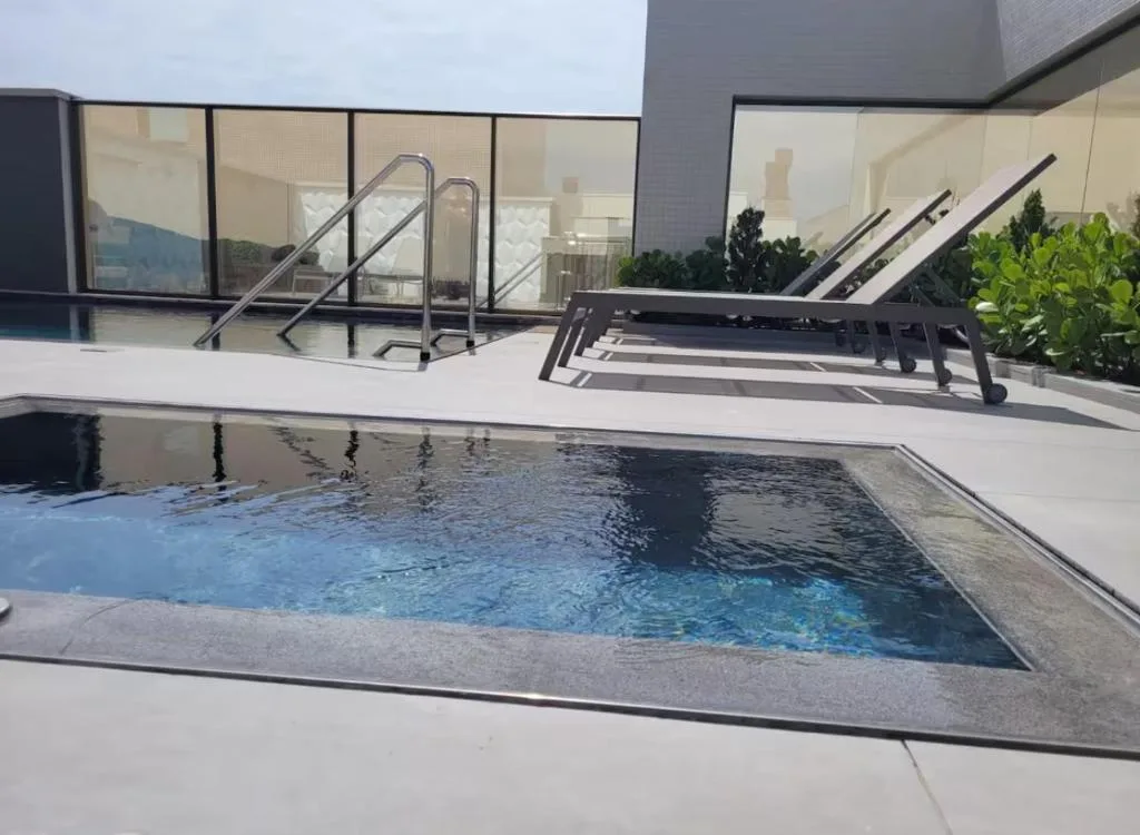 Apartamento completo novo, praia de Bombas com piscina aquecida, Bombinhas, na Rua Canário em Bombinhas/SC — foto 10