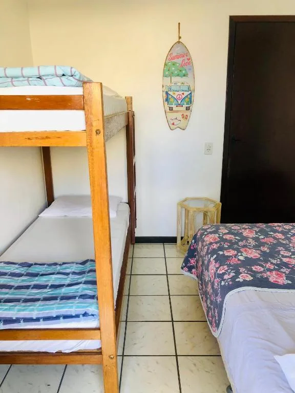 Quatro Ilhas Beach Hostel, Bombinhas, na 107 Rua Ilha Deserta em Bombinhas/SC — foto 38