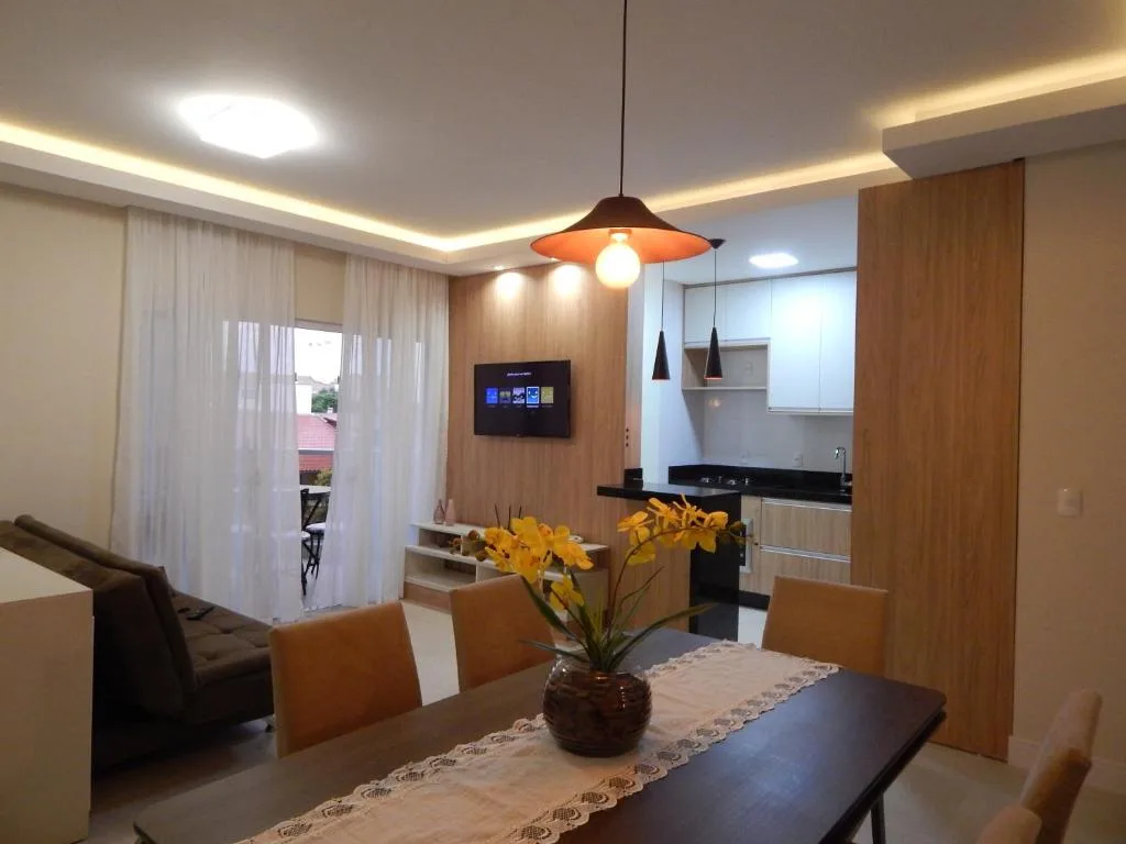Apto. Novo e decorado., Bombinhas, na 159 Rua Pescada Branca apto em Bombinhas/SC