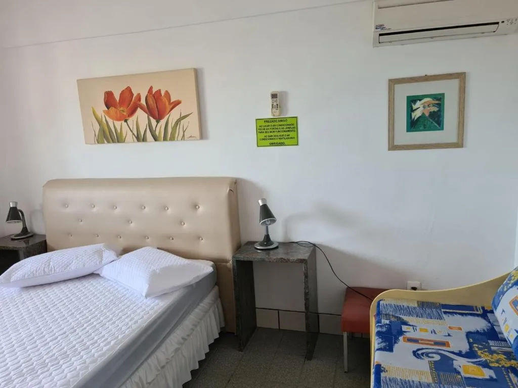 PRAIA 4 ILHAS Apartamento 1 Quarto a 50M da Praia, Bombinhas, na Rua Ilha Bela, Número, bairro Quatro Ilhas em Bombinhas/SC — foto 2